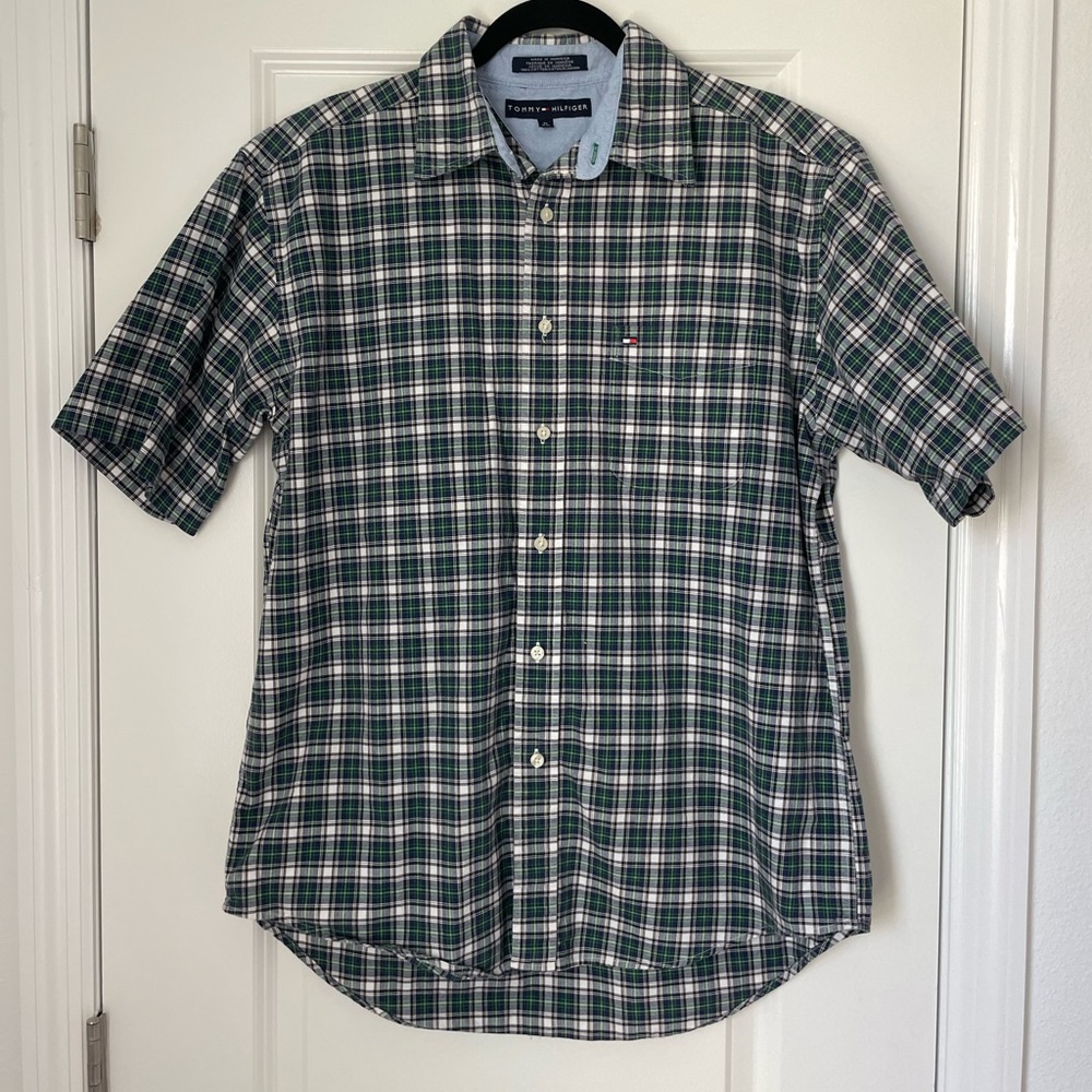 Tommy Hilfiger mens button down shirt